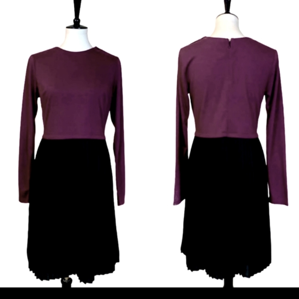 💗NWT💗 LOFT Long Sleeve Pleated Midi Dress, Burgundy and Black, Size Medium
